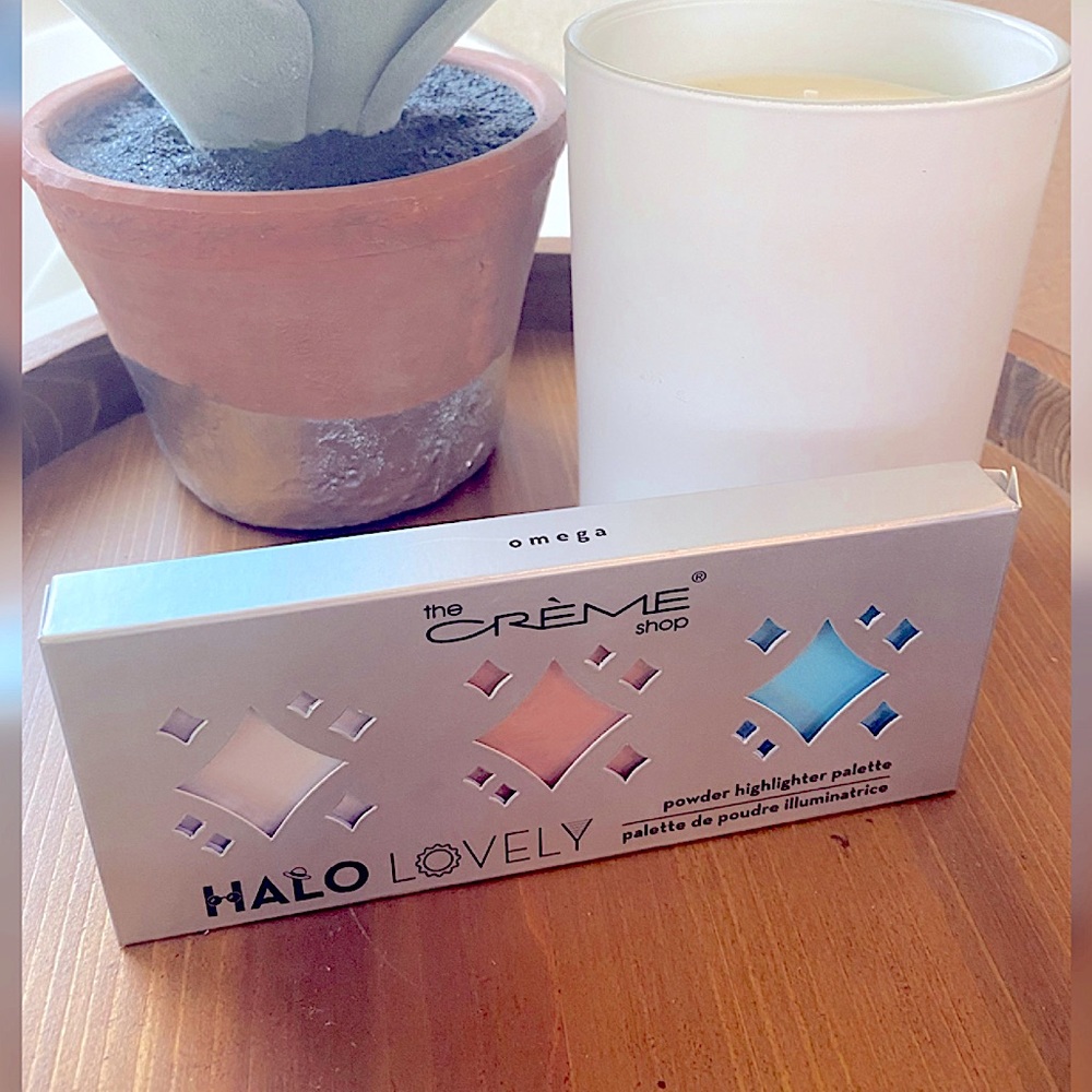 The Crème Shop Halo Lovely Powder Highlighter Trio